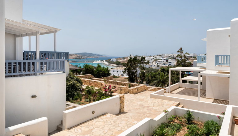 Aegean Colors - Άνω Κουφονήσι, Κουφονήσια