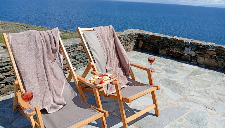 Mandrokathisio Luxury Apartments - Φάρος, Σίφνος