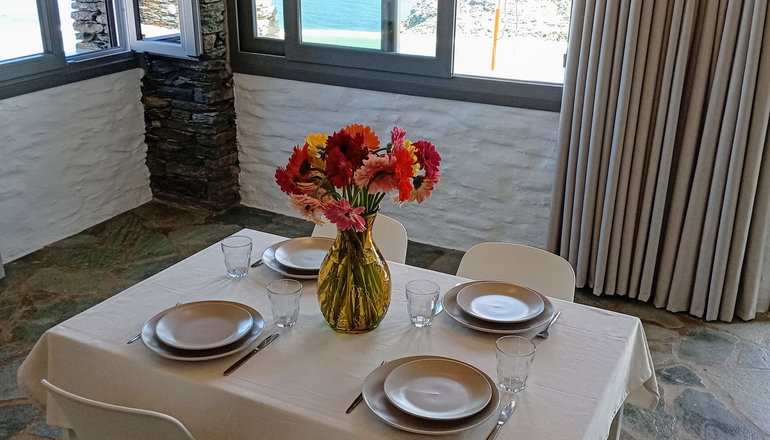 Mandrokathisio Luxury Apartments - Φάρος, Σίφνος