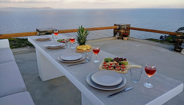 Mandrokathisio Luxury Apartments - Φάρος, Σίφνος