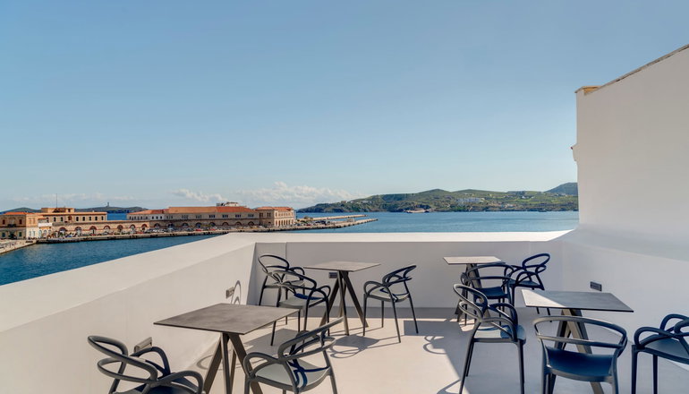 Skylight Suites