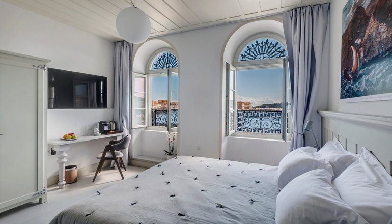 Skylight Suites