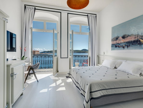 Skylight Suites