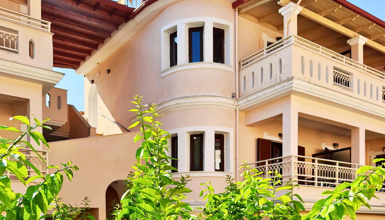 Sifakis House - Πάργα