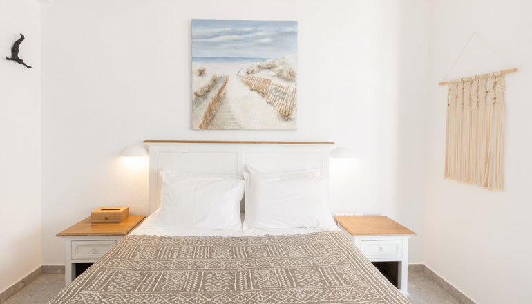 Parosquare Central Suites - Παροικιά, Πάρος