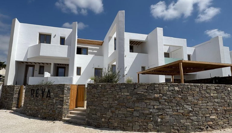 Reya Suites - Αλυκή, Πάρος