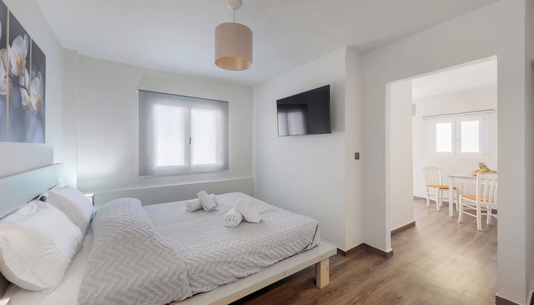 Aegean Paradiso Vacation Club  -  Αζόλιμνος, Σύρος