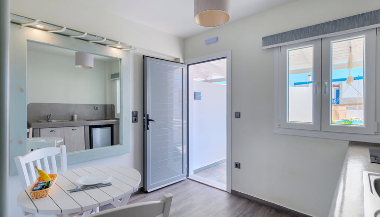 Aegean Paradiso Vacation Club  -  Αζόλιμνος, Σύρος