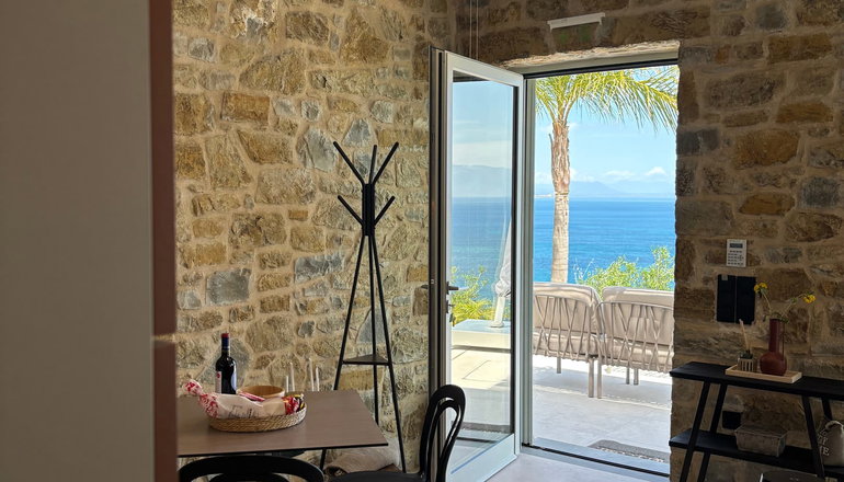 Akria Suites - Κορώνη, Μεσσηνία