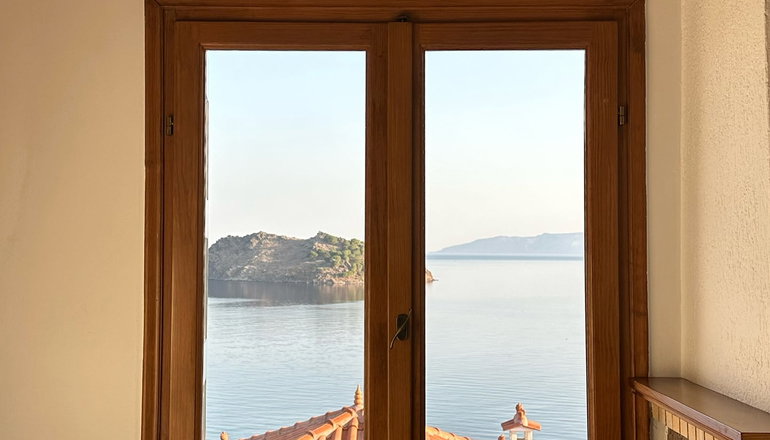 Birds Bay - Πέτρα, Λέσβος
