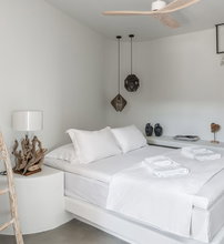 4* Zetine Suites - Αλοπρόνοια, Σίκινος