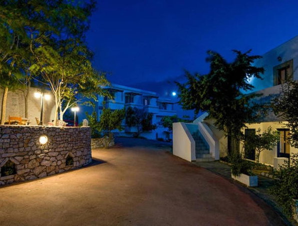 Contaratos Holiday Lettings - Λιβάδι, Κύθηρα