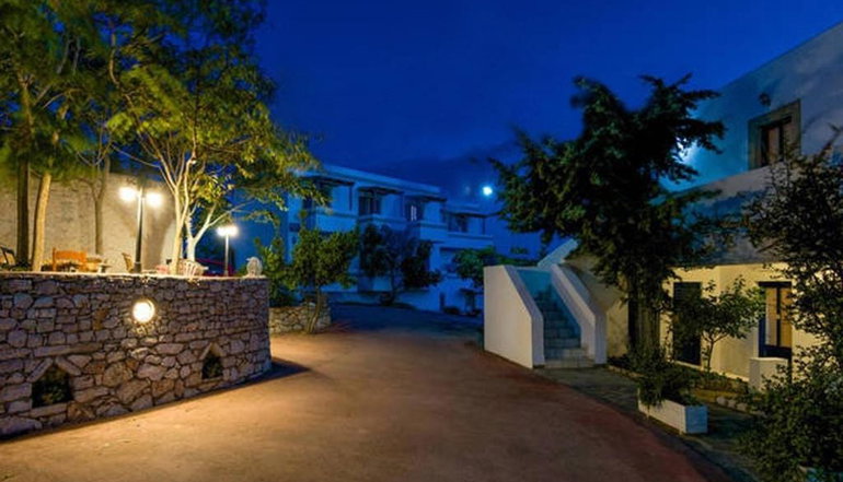 Contaratos Holiday Lettings - Λιβάδι, Κύθηρα