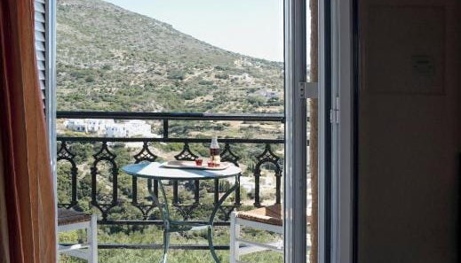 Contaratos Holiday Lettings - Λιβάδι, Κύθηρα