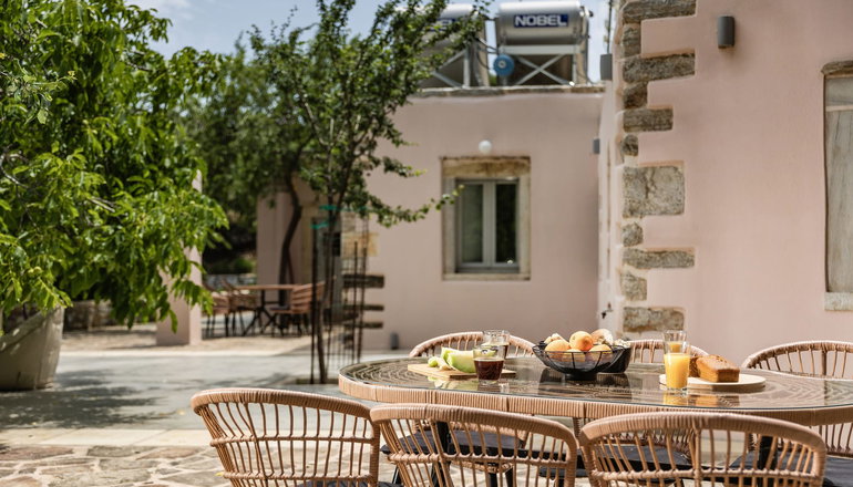 Serenity Village - Απείρανθος, Νάξος