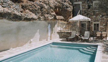 Zos Suites - Κανάκι, Νάξος