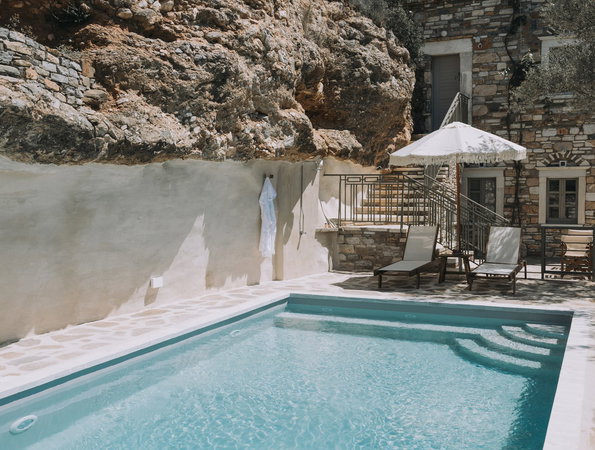 Zos Suites - Κανάκι, Νάξος