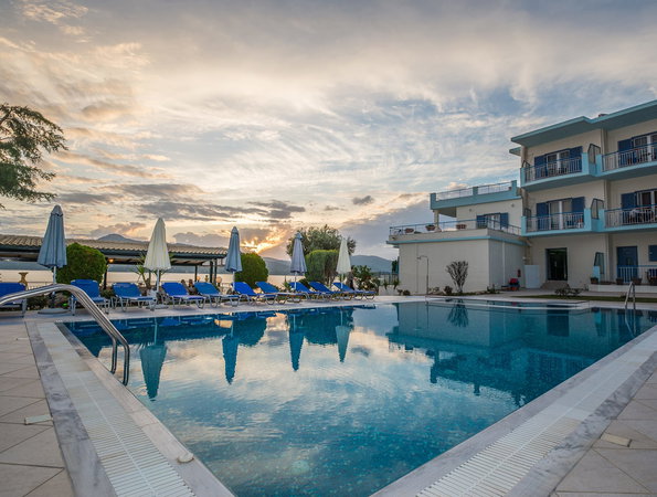 Cliff Bay Hotel - Πάλαιρος