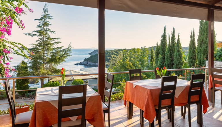 4* Costa Smeralda - Σύβοτα