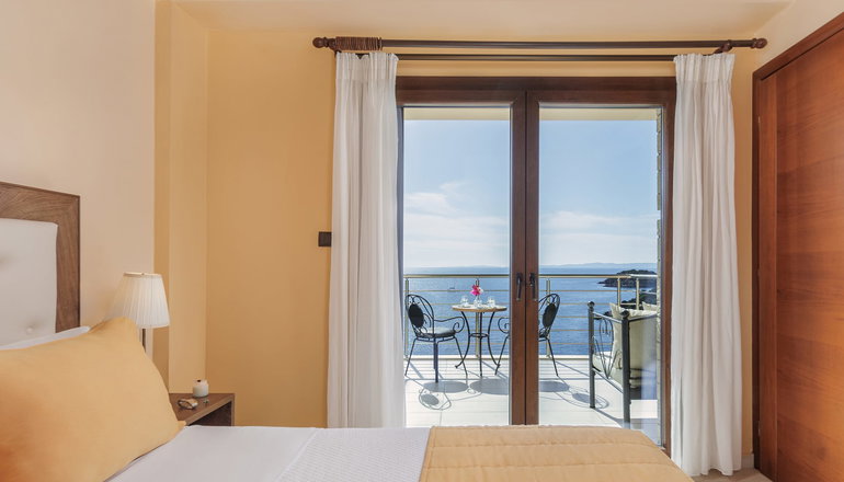 4* Costa Smeralda - Σύβοτα
