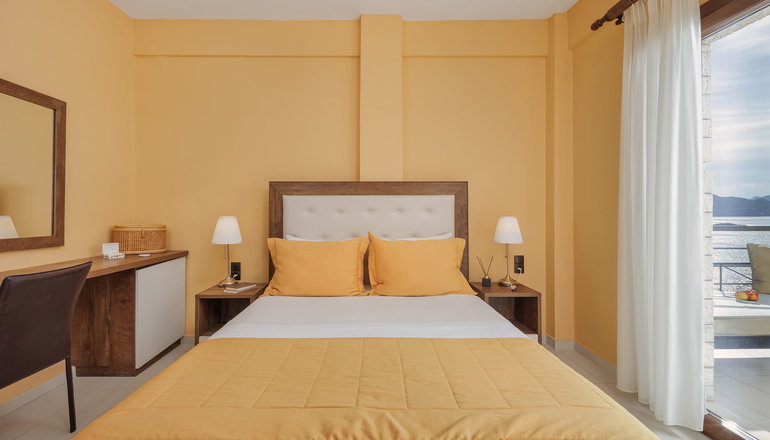 4* Costa Smeralda - Σύβοτα
