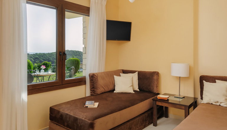 4* Costa Smeralda - Σύβοτα