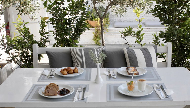 Paradisos Guesthouse - Άγιοι Πάντες, Γαλαξίδι