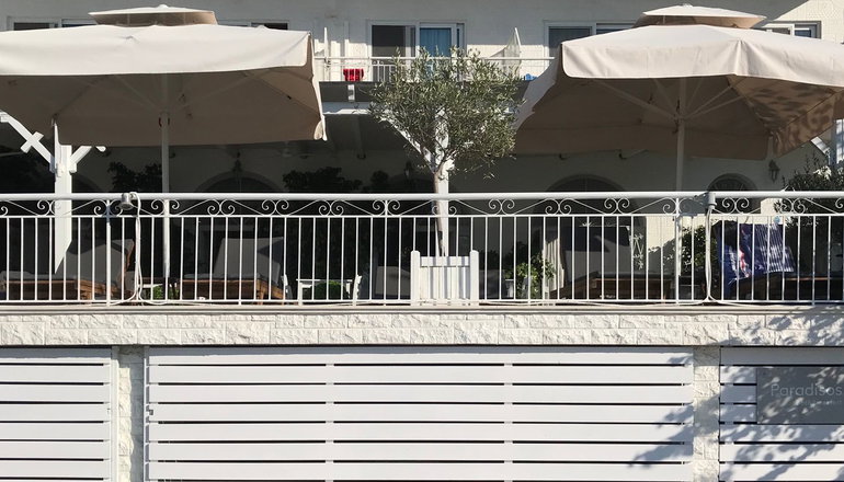 Paradisos Guesthouse - Άγιοι Πάντες, Γαλαξίδι
