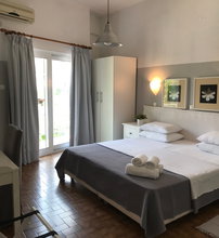 Paradisos Guesthouse - Άγιοι Πάντες, Γαλαξίδι