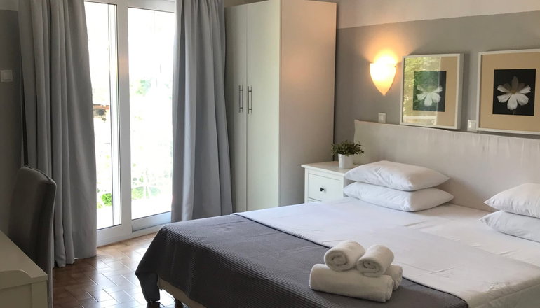 Paradisos Guesthouse - Άγιοι Πάντες, Γαλαξίδι
