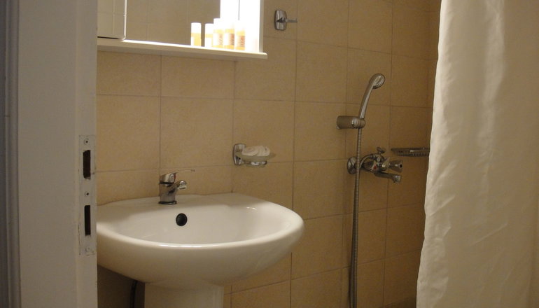 Paradisos Guesthouse - Άγιοι Πάντες, Γαλαξίδι