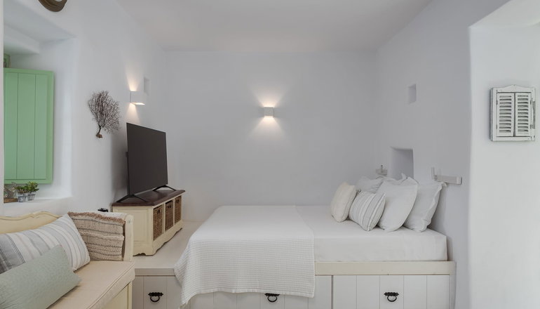 Porto Sereno Andros Suites - Υδρούσα, Άνδρος