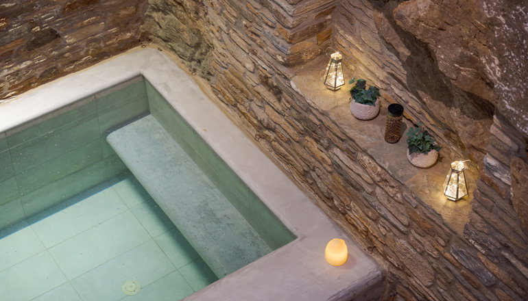 Porto Sereno Andros Suites - Υδρούσα, Άνδρος