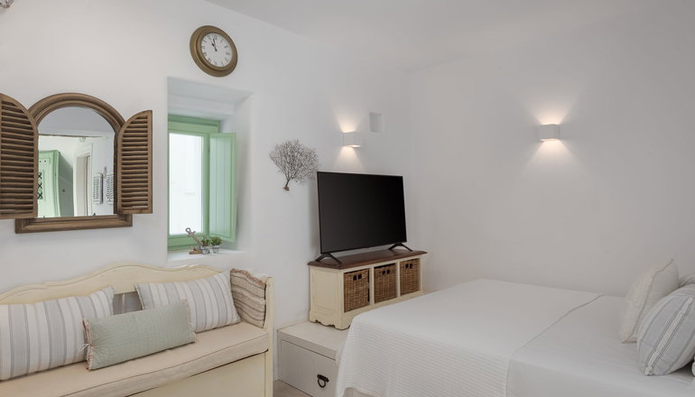 Porto Sereno Andros Suites - Υδρούσα, Άνδρος