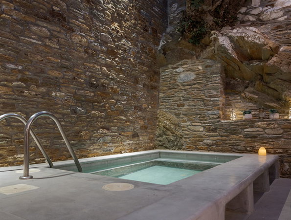 Porto Sereno Andros Suites - Υδρούσα, Άνδρος