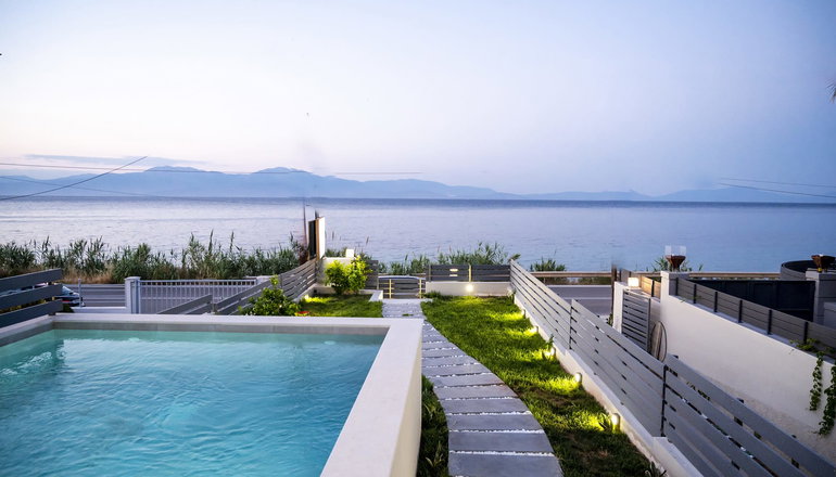 Theros Suites - Διμηνιό, Κόρινθος