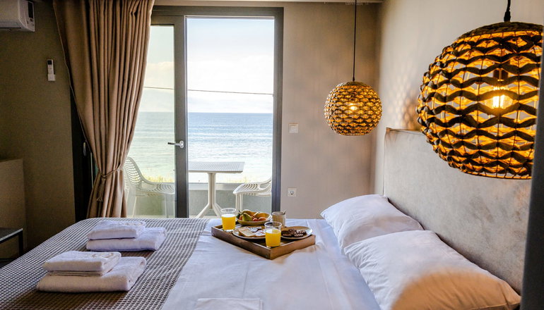 Theros Suites - Διμηνιό, Κόρινθος