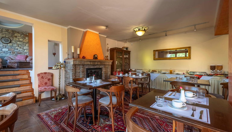 Finday Hotel - Καλάβρυτα