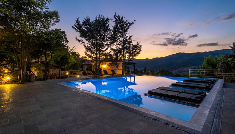 Finday Hotel - Καλάβρυτα