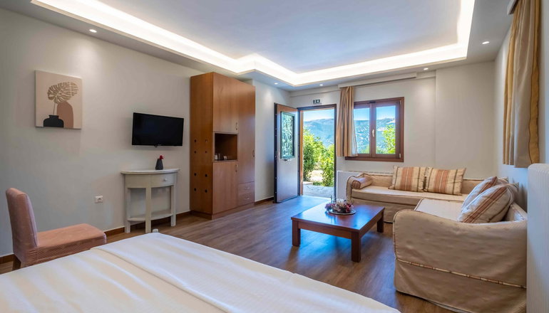 Finday Hotel - Καλάβρυτα