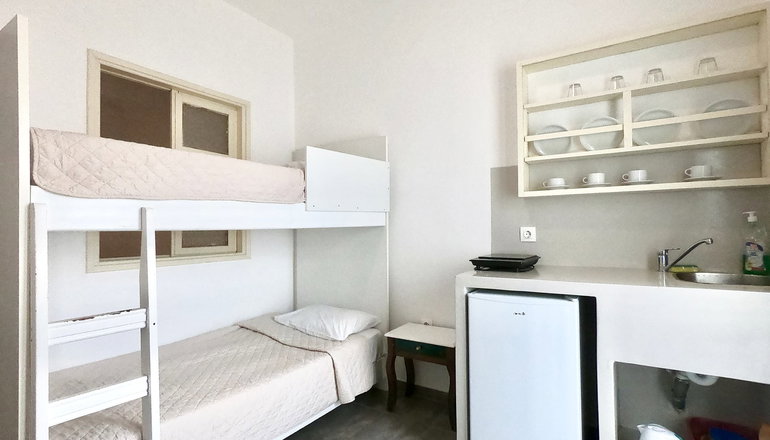 Anny Studios & Rooms Perissa - Περίσσα, Σαντορίνη