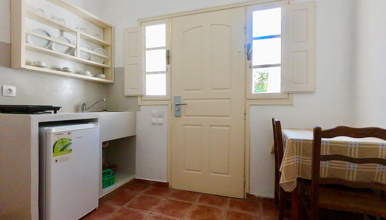 Anny Studios & Rooms Perissa - Περίσσα, Σαντορίνη