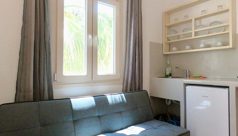 Anny Studios & Rooms Perissa - Περίσσα, Σαντορίνη