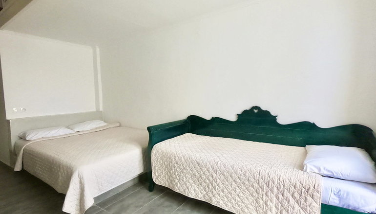 Anny Studios & Rooms Perissa - Περίσσα, Σαντορίνη