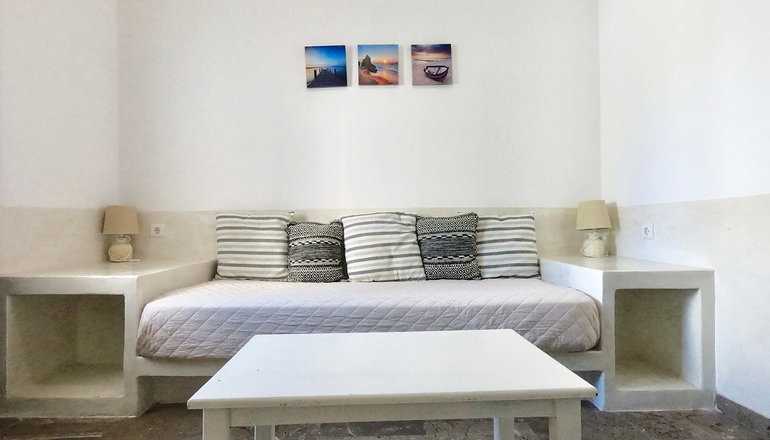 Anny Studios & Rooms Perissa - Περίσσα, Σαντορίνη