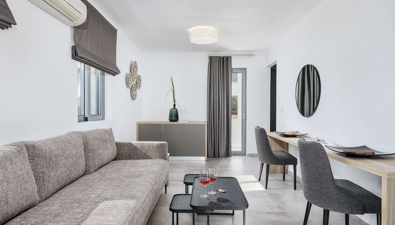 Quattro Suites - Ξιφιάς, Μονεμβασιά