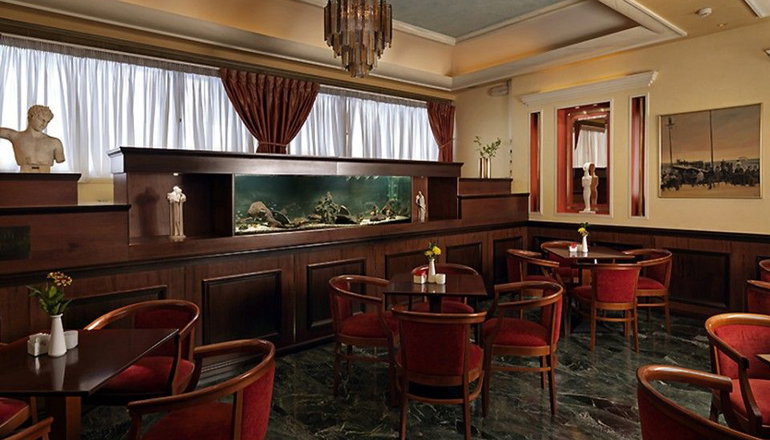 Savoy Hotel - Πειραιάς