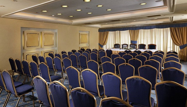 Savoy Hotel - Πειραιάς