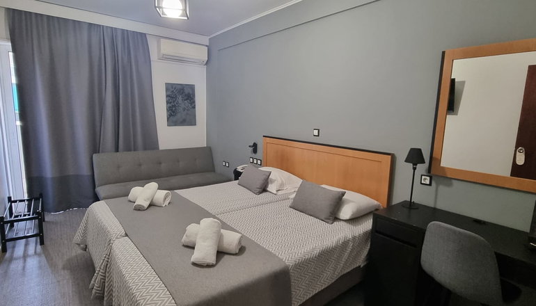 Savoy Hotel - Πειραιάς