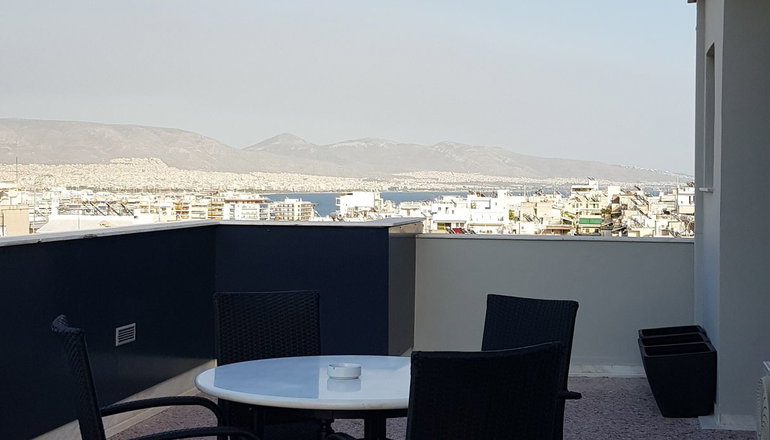Savoy Hotel - Πειραιάς